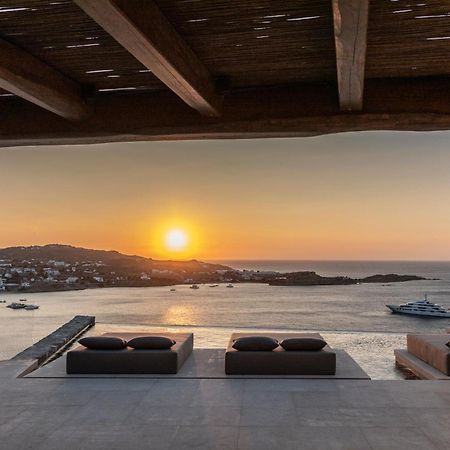 The Skyvilla Mykonos - A Landmark Property With Breathtaking Views Of The Psarou Bay Mykonos Town Eksteriør bilde
