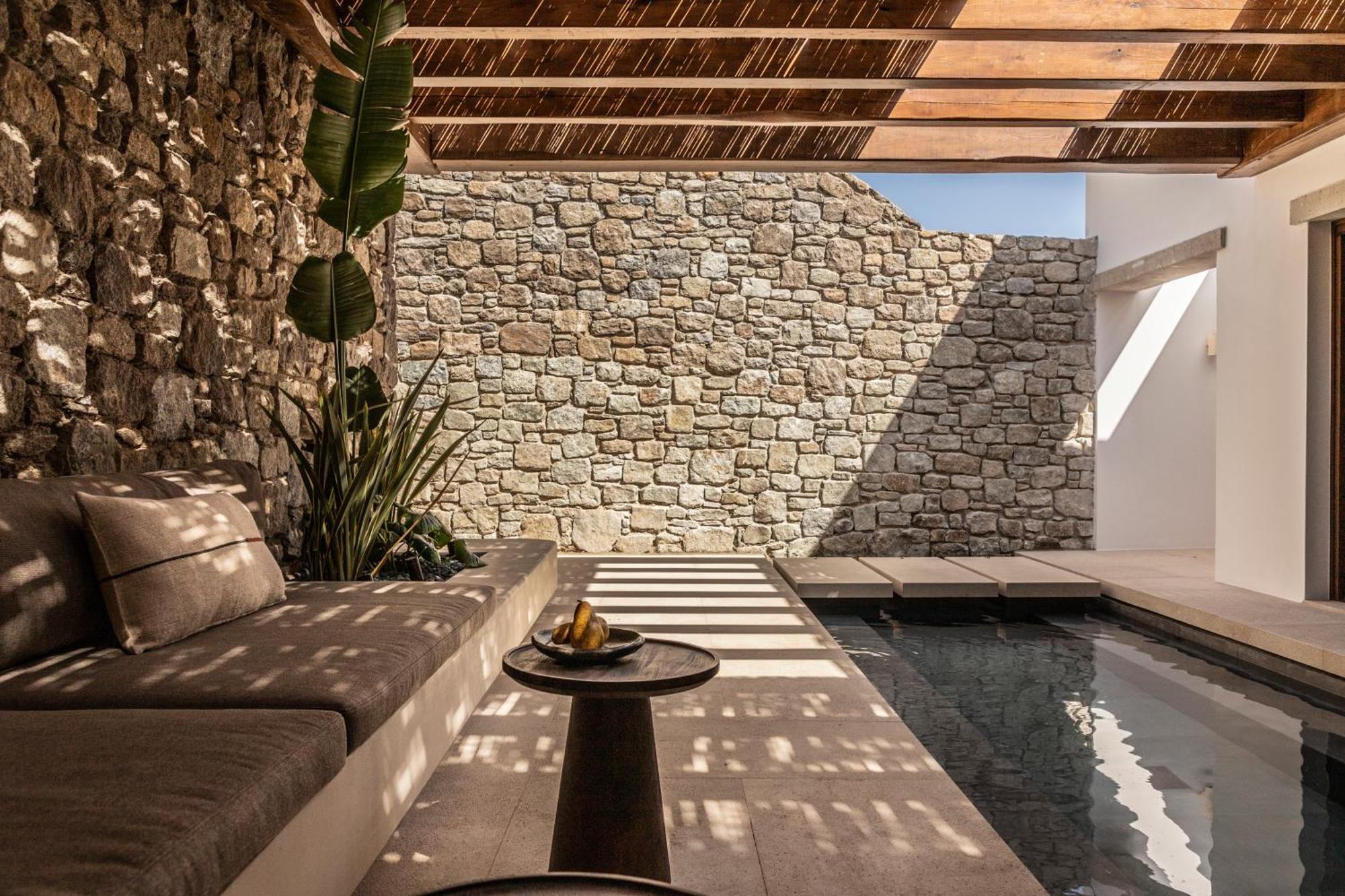 The Skyvilla Mykonos - A Landmark Property With Breathtaking Views Of The Psarou Bay Mykonos Town Eksteriør bilde