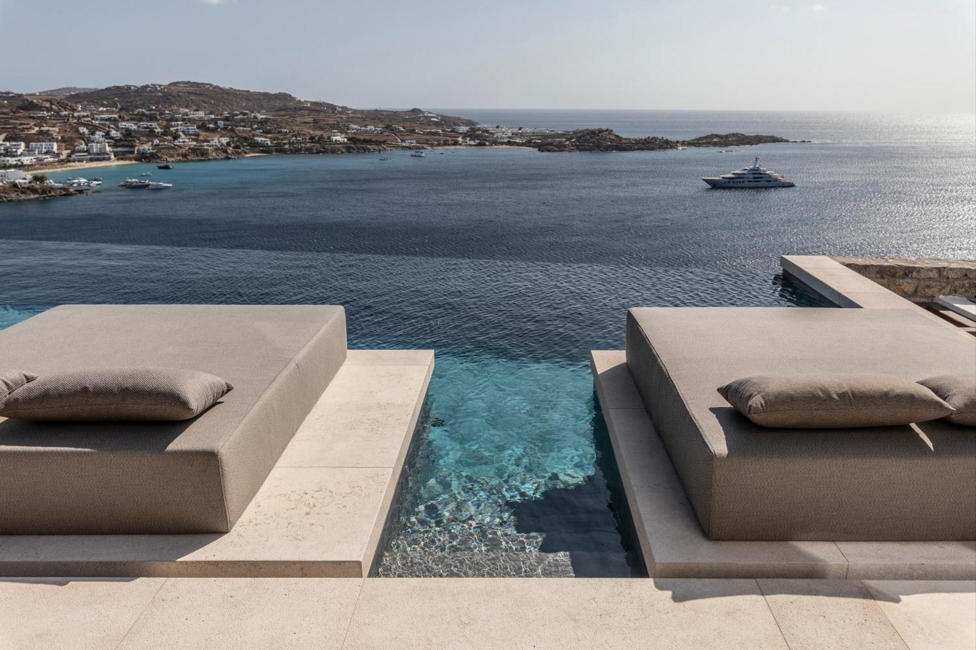 The Skyvilla Mykonos - A Landmark Property With Breathtaking Views Of The Psarou Bay Mykonos Town Eksteriør bilde